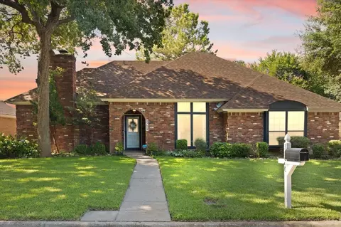 3709 Danbury Dr, Arlington, TX 76016