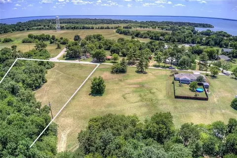 206 Mohawk Trl, East Tawakoni, TX 75472