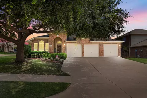 1201 Iron Horse St, Wylie, TX 75098