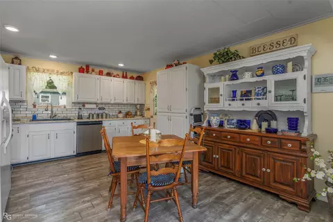 455 Smithville Rd, Springhill, LA 71075 photo 9