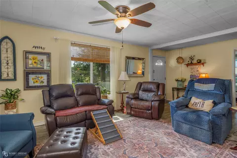 455 Smithville Rd, Springhill, LA 71075 photo 6