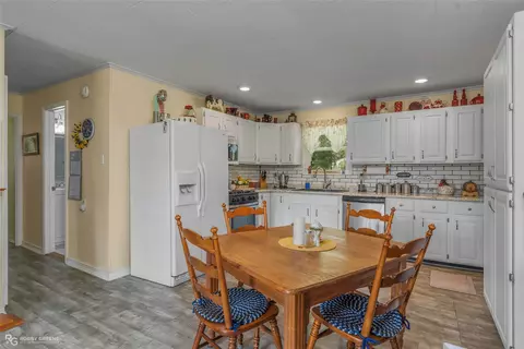 455 Smithville Rd, Springhill, LA 71075 photo 10