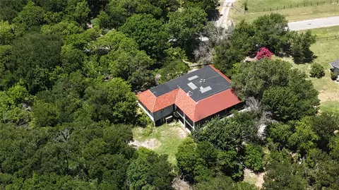 132 Calle De Establo, Fort Worth, TX 76108
