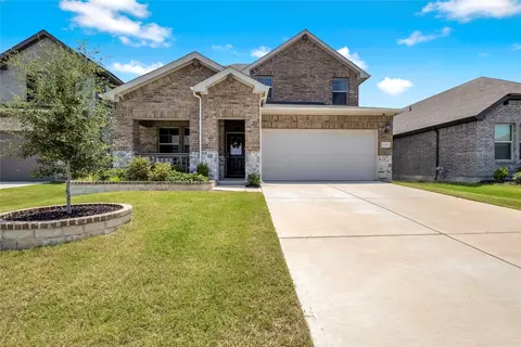 2341 Aspen Hill Dr, Forney, TX 75126