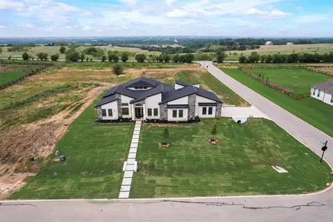 1700 Hamilton Ln, Northlake, TX 76247