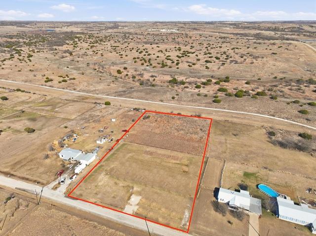 401 E Sunchase Dr, Granbury, TX 76049