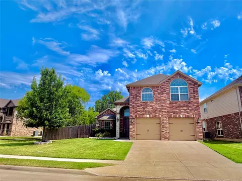 1701 Creosote Dr, Fort Worth, TX 76177