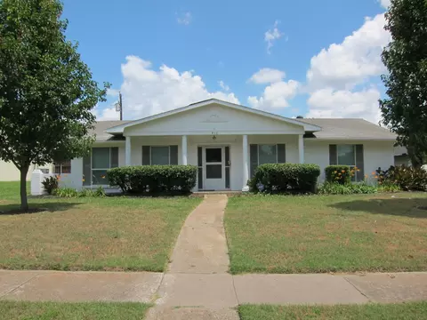 416 Cambridge Dr, Richardson, TX 75080