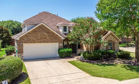 425 Long Cove Dr, Fairview, TX 75069