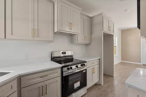 Kitchen - 6136 Apache Dr, Mabank, TX 75156 photo 3 of 3