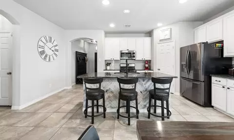 Kitchen - 9012 Conroe Dr, Argyle, TX 76226 photo 1 of 4