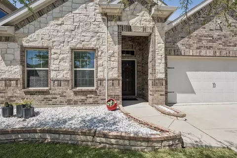 9012 Conroe Dr, Argyle, TX 76226