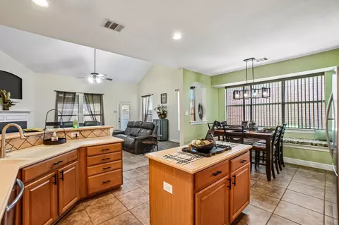 312 Parakeet Dr, Little Elm, TX 75068