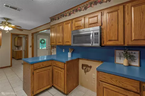 Kitchen - 233 Allen Dr, Minden, LA 71055 photo 4 of 4