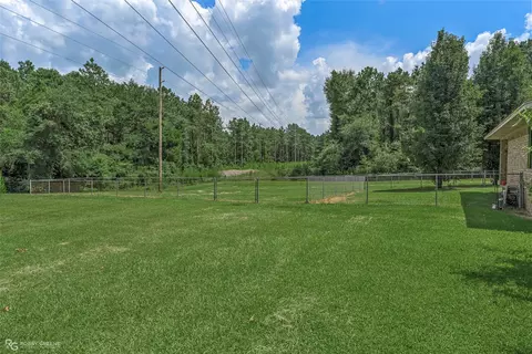 Exterior - 233 Allen Dr, Minden, LA 71055 photo 7 of 10