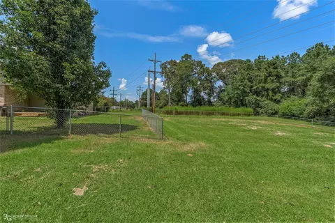 Exterior - 233 Allen Dr, Minden, LA 71055 photo 10 of 10