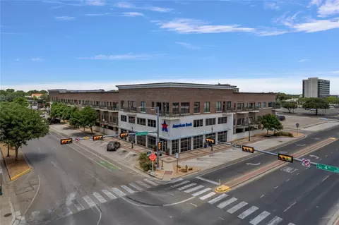 330 Austin Ave #328, Waco, TX 76701