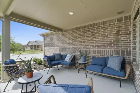 1028 Naranjos Dr, Haslet, TX 76052