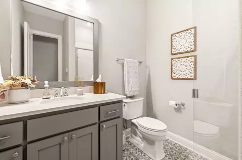Bath - 2141 Normandy Cir, Prosper, TX 75078 photo 1 of 5