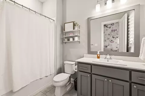 Bath - 2141 Normandy Cir, Prosper, TX 75078 photo 5 of 5