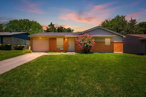 715 Thrush Ave, Duncanville, TX 75116