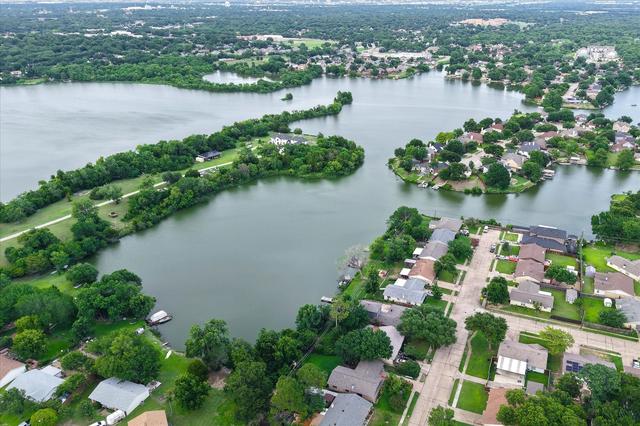 2001 Pebblebrook Trl, Irving, TX 75060