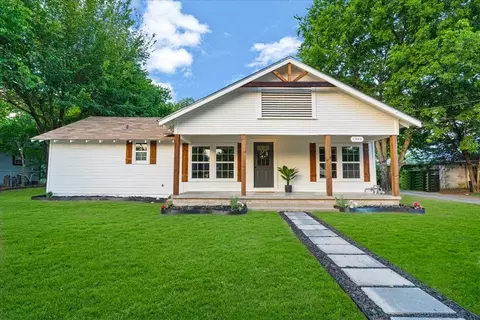 1325 Navarro Dr, Corsicana, TX 75110