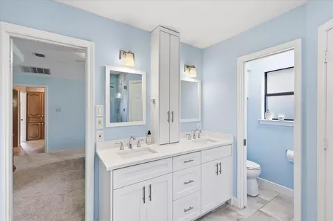 Bath - 642 Eagle Dr, Coppell, TX 75019 photo 2 of 5