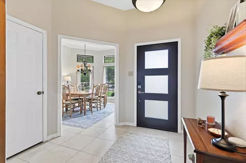 Entry Way - 642 Eagle Dr, Coppell, TX 75019 photo 2 of 4