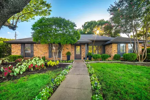 3117 Parkside Dr, Plano, TX 75075