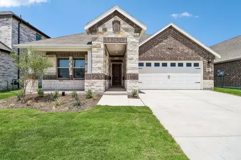 1001 Angel St, Nevada, TX 75173