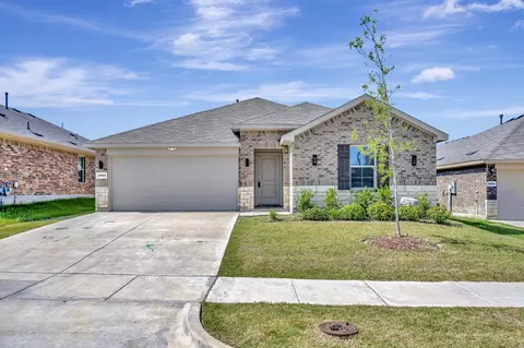 3905 Northwater Trl, Lantana, TX 76226