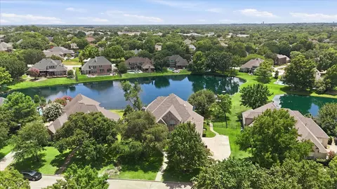 905 Brazos Dr, Southlake, TX 76092