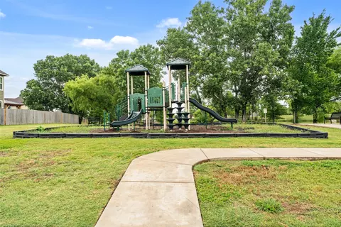 View/Area - 10205 Omni Dr, Waco, TX 76708 photo 1 of 3