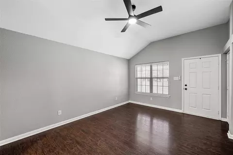 10104 Bunting Dr, Waco, TX 76708 photo 6