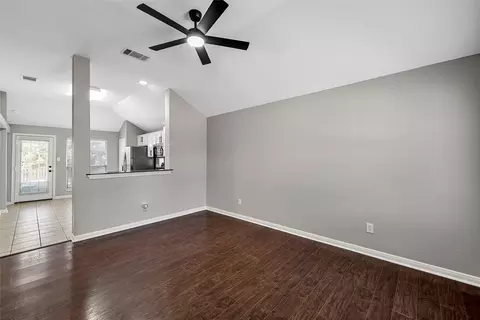 10104 Bunting Dr, Waco, TX 76708 photo 4