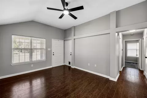 10104 Bunting Dr, Waco, TX 76708 photo 7