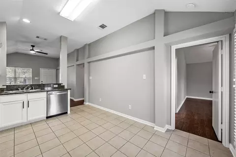 10104 Bunting Dr, Waco, TX 76708 photo 11