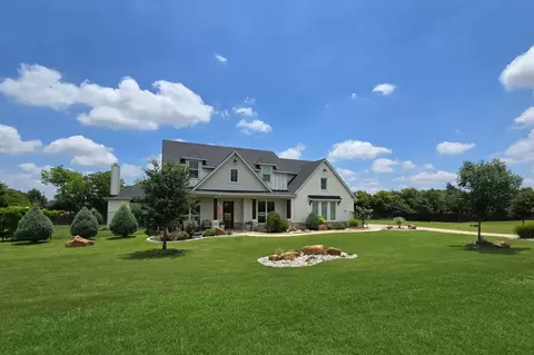 3920 Lizzy Ln, Midlothian, TX 76065