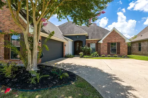 9905 Loveland Ct, Shreveport, LA 71106