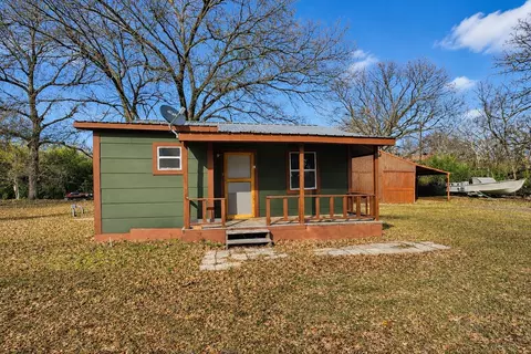Exterior - 1980 Apache Rd, Quinlan, TX 75474 photo 4 of 4