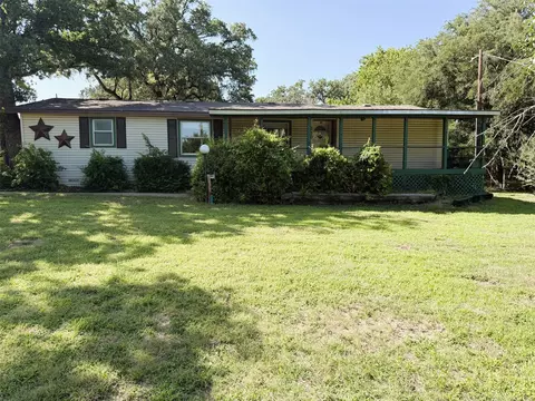 310 Taurus Rd, Granbury, TX 76049