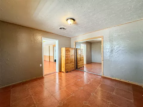 Bedroom - 705 N Avenue E, Haskell, TX 79521 photo 2 of 5