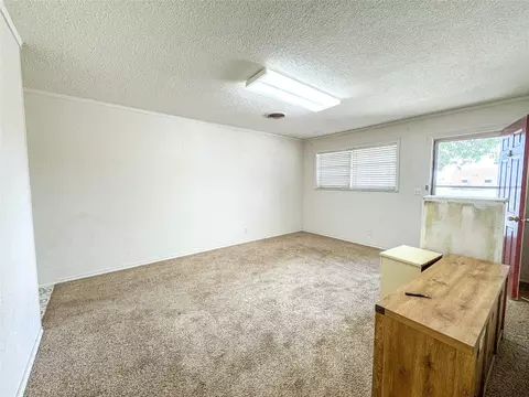 Living - 705 N Avenue E, Haskell, TX 79521 photo 5 of 5