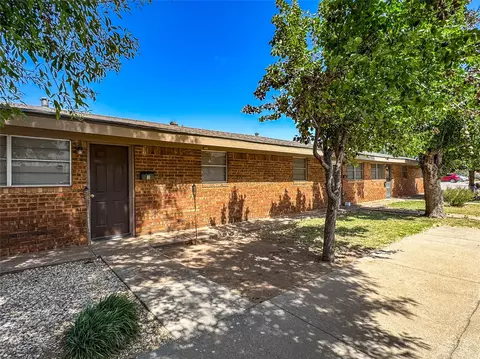 Exterior - 705 N Avenue E, Haskell, TX 79521 photo 5 of 6