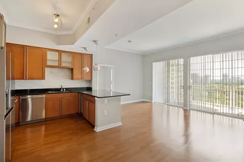 3225 Turtle Creek Blvd #1211, Dallas, TX 75219