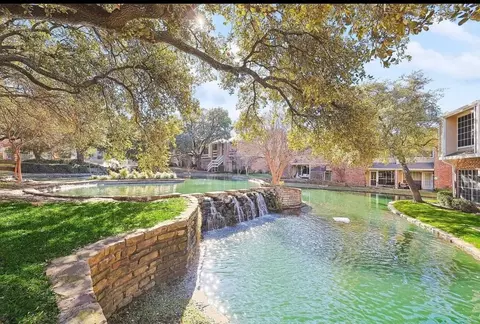 3550 Country Square Dr #109, Carrollton, TX 75006