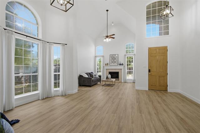 2815 Bur Oak Dr, Flower Mound, TX 75028