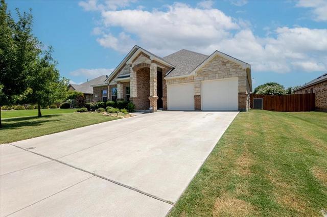 2222 Louis Trl, Weatherford, TX 76087