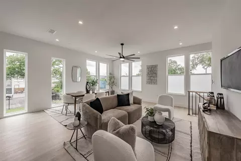 2523 Hondo Ave #105, Dallas, TX 75219